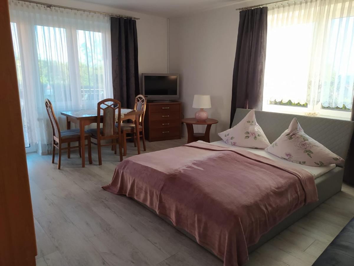 Mocik Apartamento Jastrzębia Góra Exterior foto