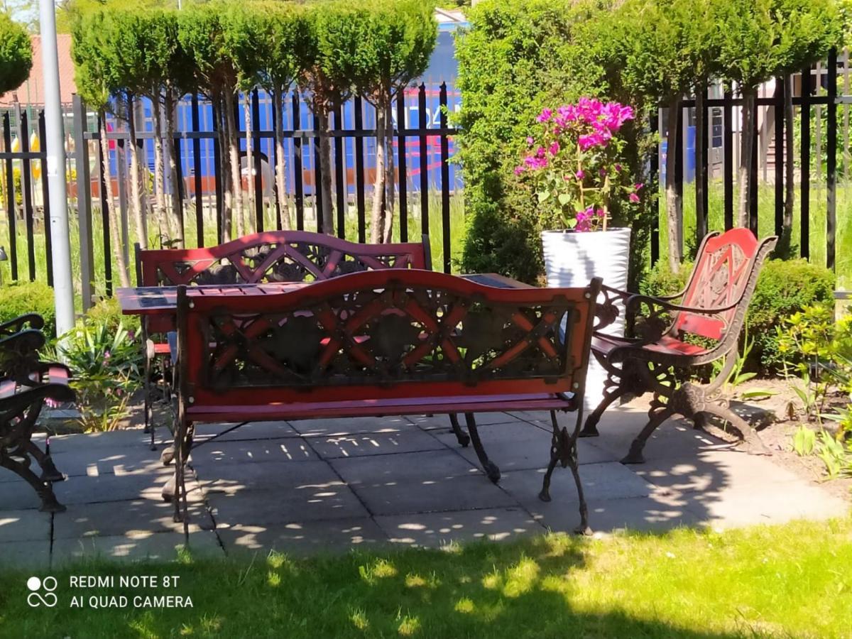 Mocik Apartamento Jastrzębia Góra Exterior foto